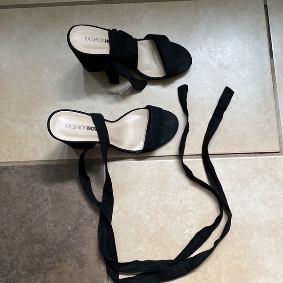 Wrap up black heels - Picture 5 of 8